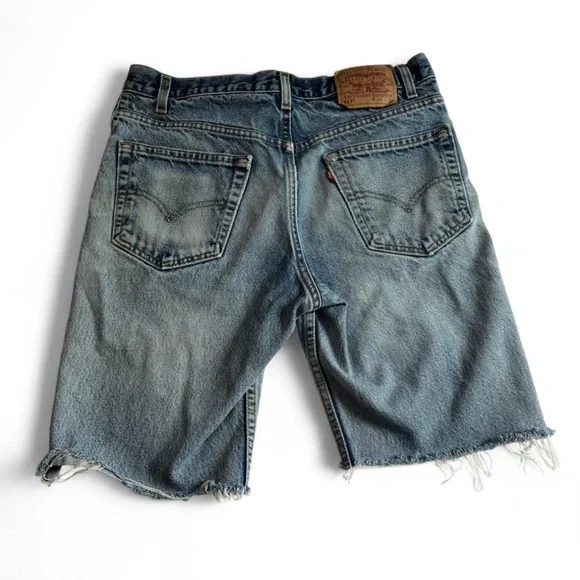 VTG y2k Levis 517 Cutoff Denim Shorts 34 Perfectly Distressed Grunge Biker USA - Picture 1 of 7